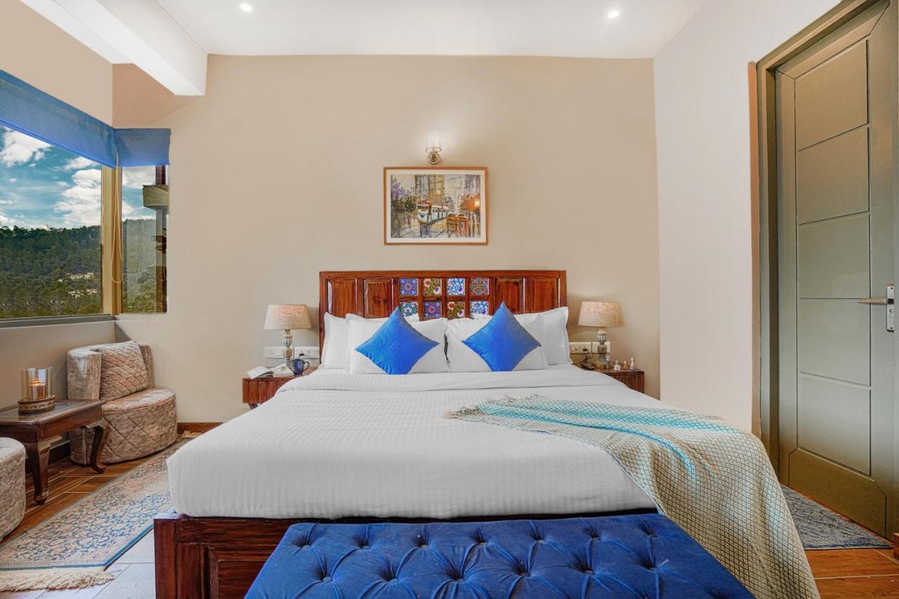 Saffronstays Edelweiss Estate