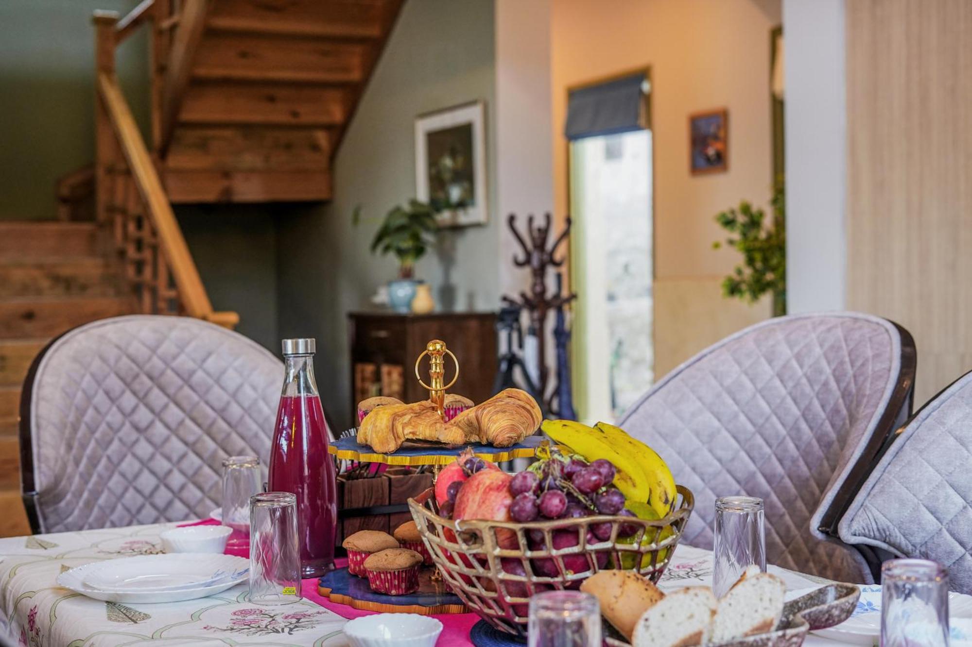 Saffronstays Edelweiss Estate Villa *